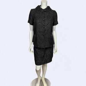 Lady in Waiting Black Floral Jacquard Maternity Two Piece Set with Apron Panel